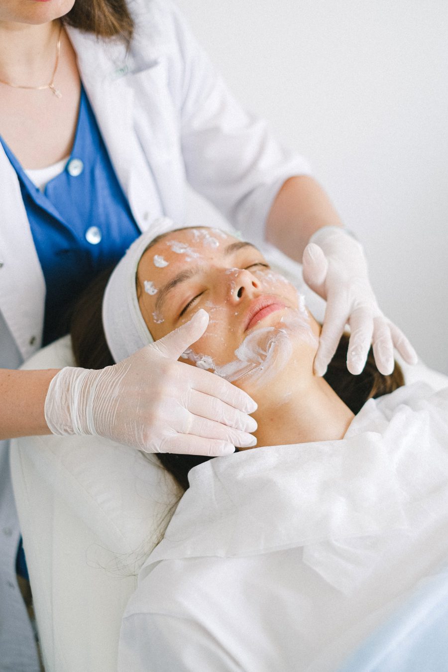 Jak znaleźć dobrego dermatologa?