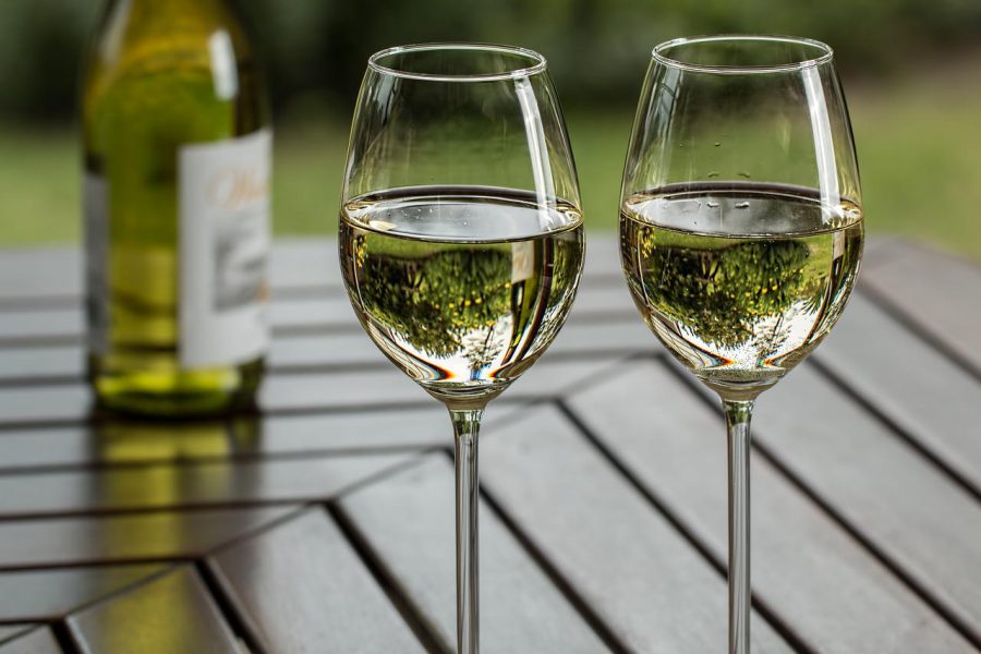Wino – idealny trunek dla kobiet oraz mężczyzn 