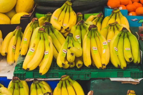 Jakie witaminy ma banan? Za co odpowiadają?
